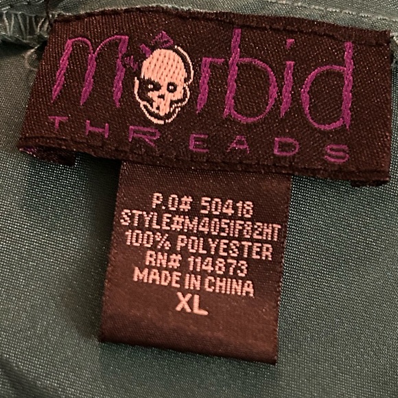 MORBID THREADS VTG  Gorgeous polyester and lace tie back blouse. Size XL - Picture 7 of 7